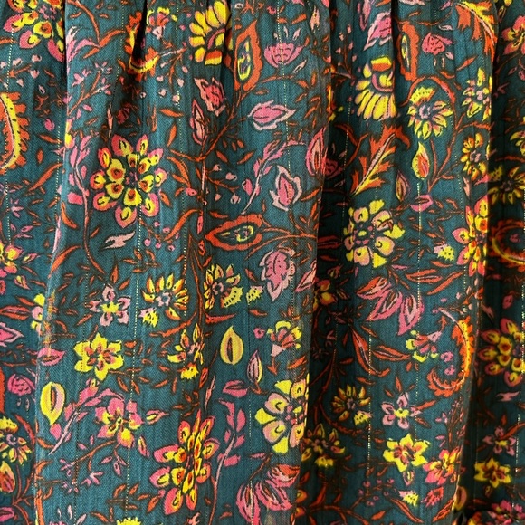 Aqua smocked waist floral, fully lined mini skirt, in size Medium, NWT - Picture 2 of 4